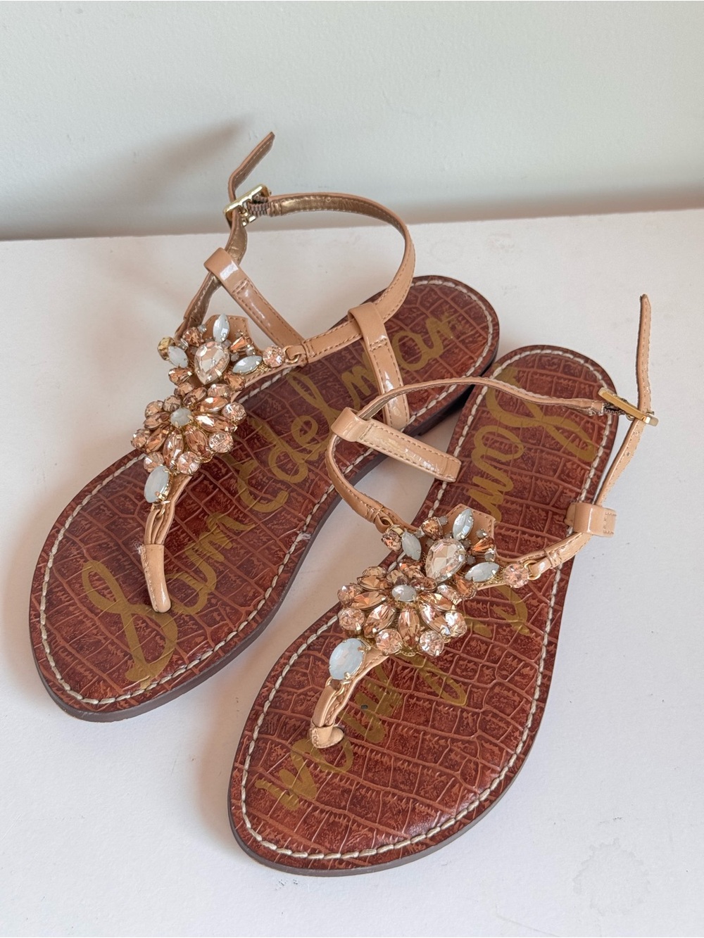 Sam Edelman Grayson Crystal Flower Flat Sandals Size 6